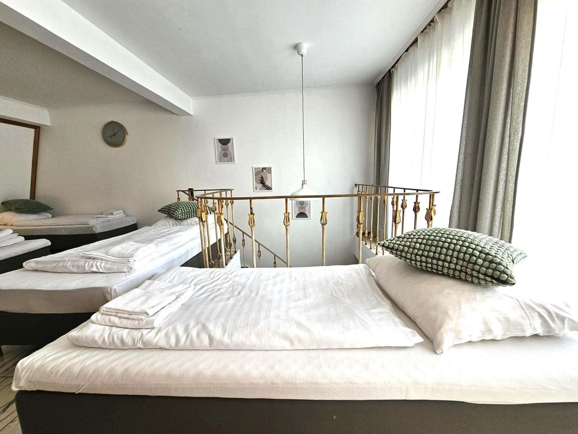 Central City Villa ノイス 部屋 写真